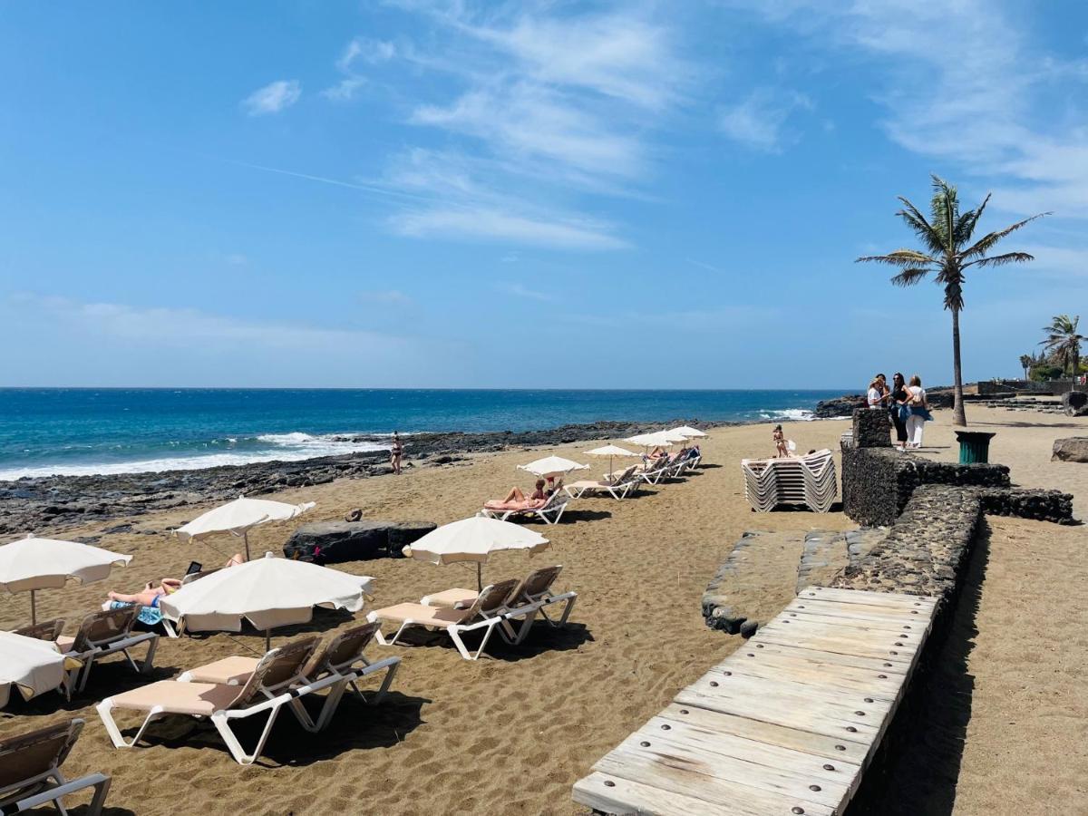 Trinity House En Playa Bastian Vila Costa Teguise Exterior foto