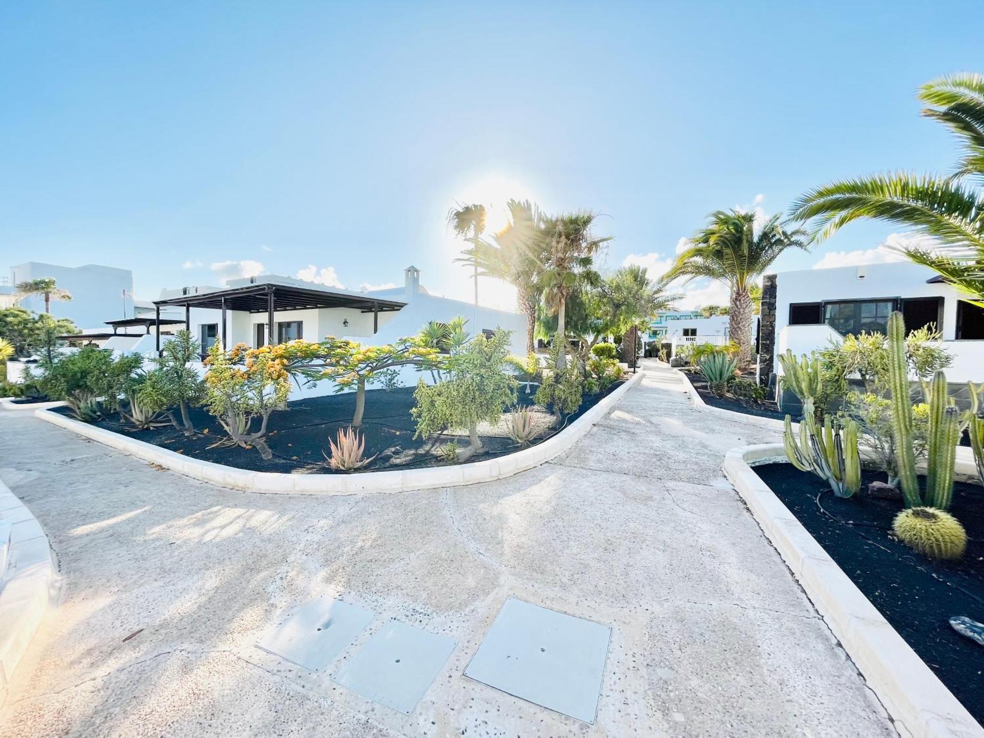 Trinity House En Playa Bastian Vila Costa Teguise Exterior foto