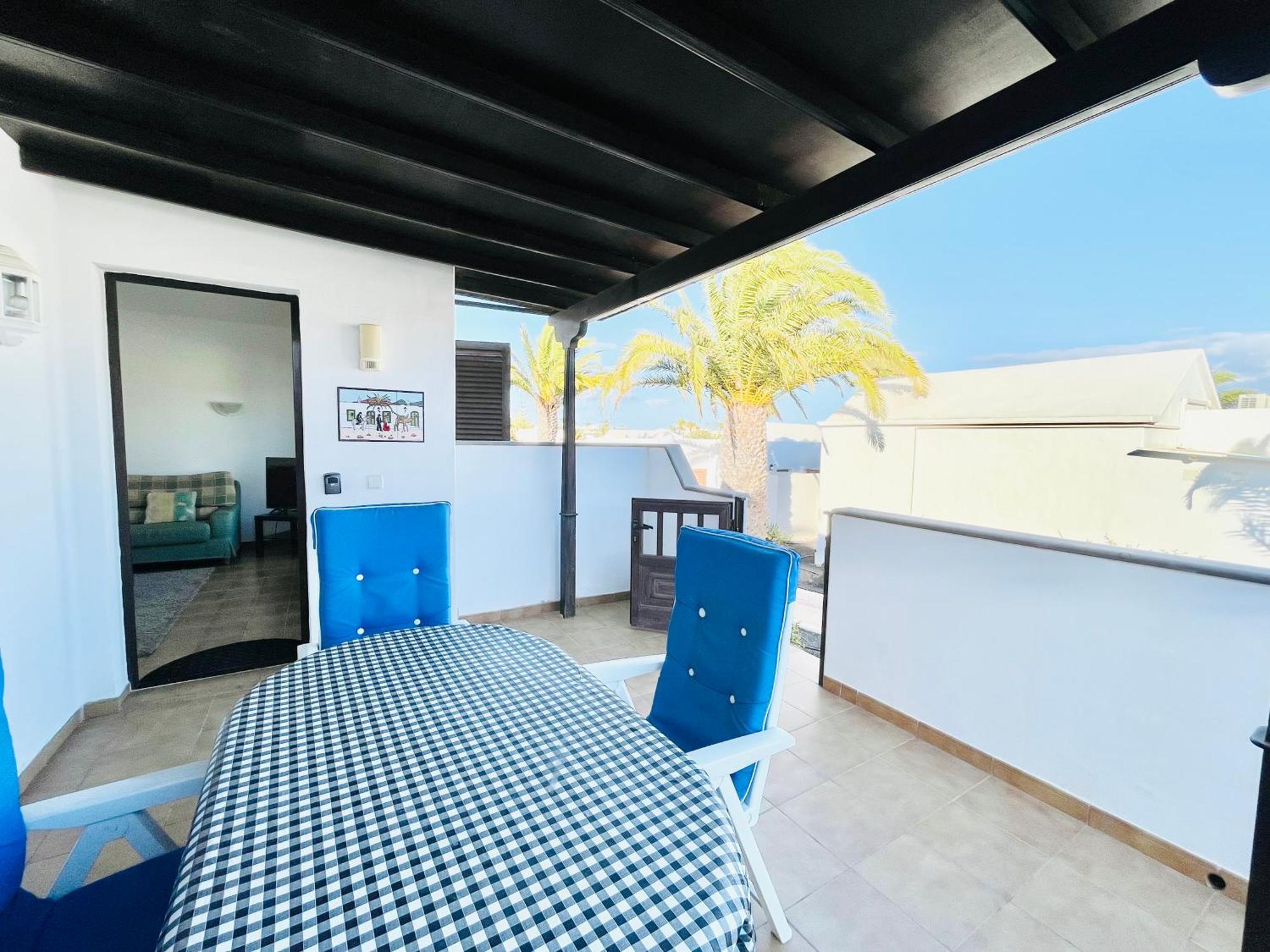 Trinity House En Playa Bastian Vila Costa Teguise Exterior foto